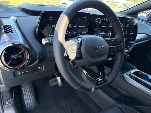 New 2026 Chevrolet Equinox EV RS image 21