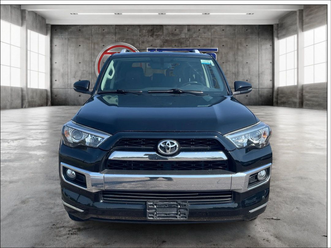 Used 2015 Toyota 4Runner Limited AWD/4WD image 2