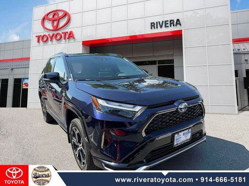 Certified 2024 Toyota RAV4 XSE w/ Weather Package AWD/4WD image 2