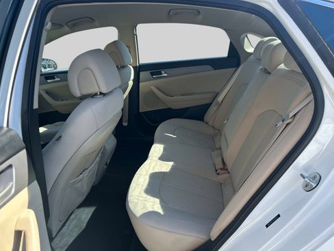 Used 2016 Hyundai Sonata SE image 11