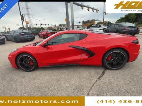 Certified 2022 Chevrolet Corvette Stingray Preferred Cpe w/ Engine Appearance Package RWD image 7