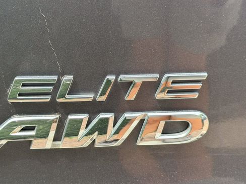 Used 2022 Honda Pilot Elite image 18