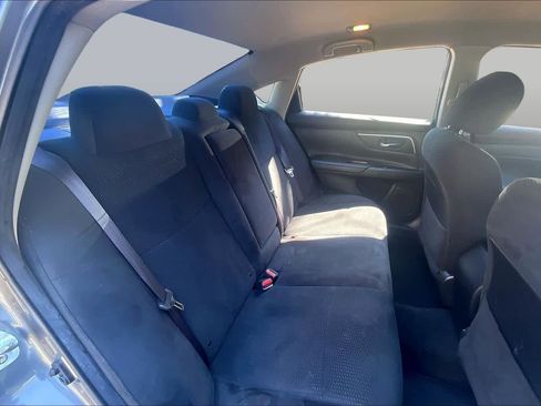 Used 2015 Nissan Altima 2.5 SV FWD image 20