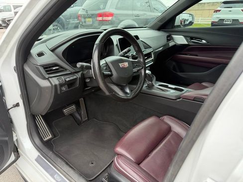 Used 2021 Cadillac CT4 Sport RWD image 20