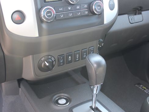 Used 2020 Nissan Frontier PRO-4X image 20