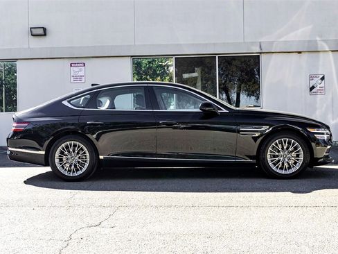 Used 2023 Genesis G80 2.5T image 4