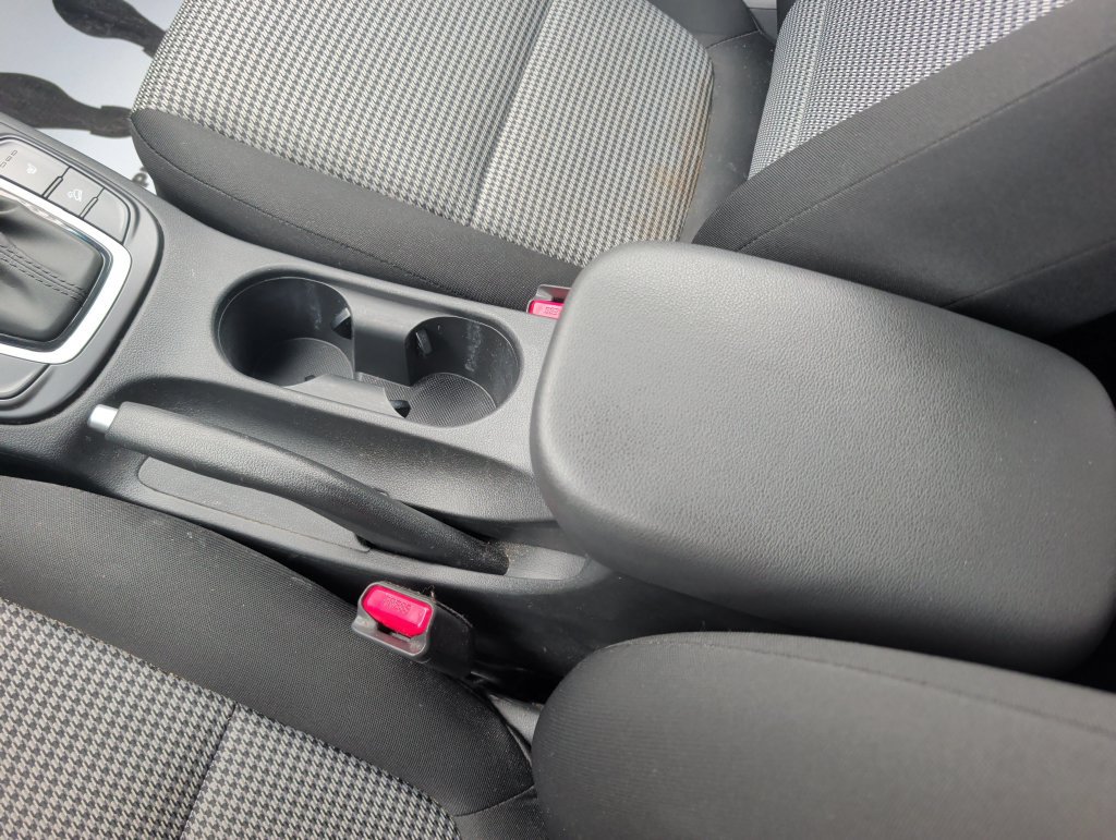 Used 2018 Hyundai Kona SEL FWD image 17