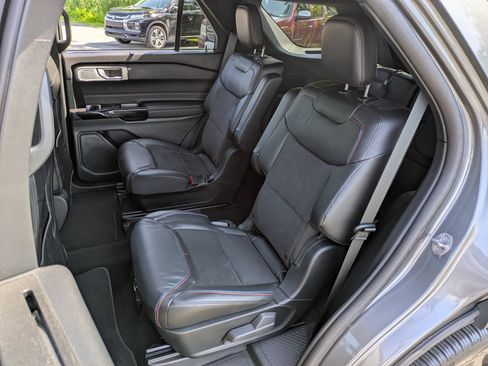 Certified 2024 Ford Explorer ST w/ Equipment Group 401A AWD/4WD image 20
