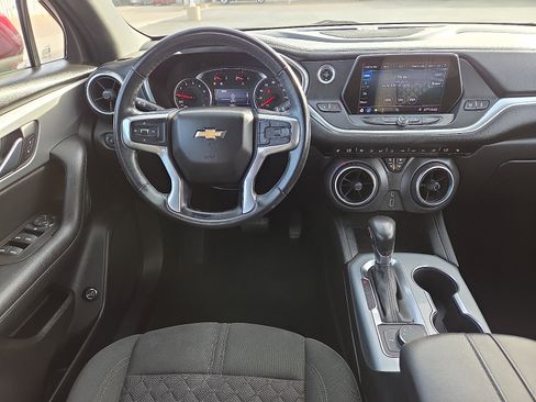 Used 2020 Chevrolet Blazer LT image 9