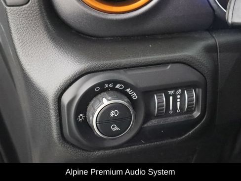 Used 2021 Jeep Gladiator Mojave AWD/4WD image 14
