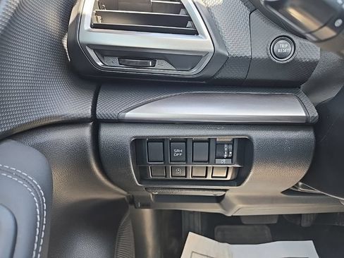Used 2021 Subaru Forester Premium AWD/4WD image 20