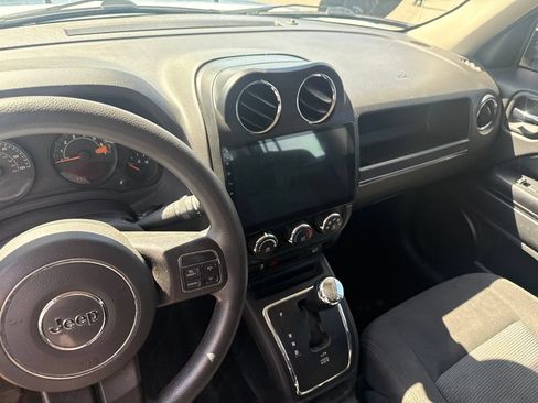 Used 2016 Jeep Patriot Sport w/ Power Value Group AWD/4WD image 13
