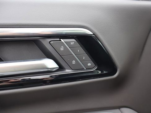 New 2026 Chevrolet Tahoe High Country AWD/4WD image 10