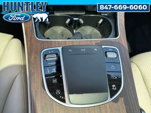 Used 2022 Mercedes-Benz GLC 300 4MATIC w/ Premium Package Lite image 21