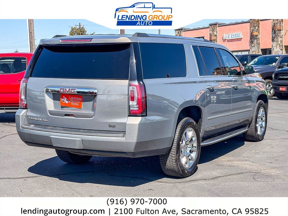 Used 2019 GMC Yukon XL Denali AWD/4WD image 4