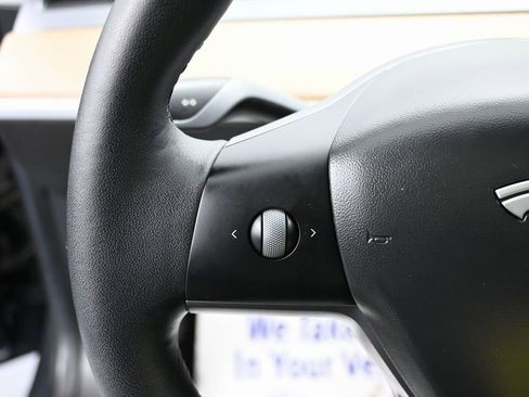 Used 2021 Tesla Model 3 Long Range image 16