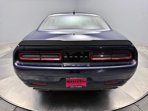 Used 2016 Dodge Challenger R/T Scat Pack RWD image 6