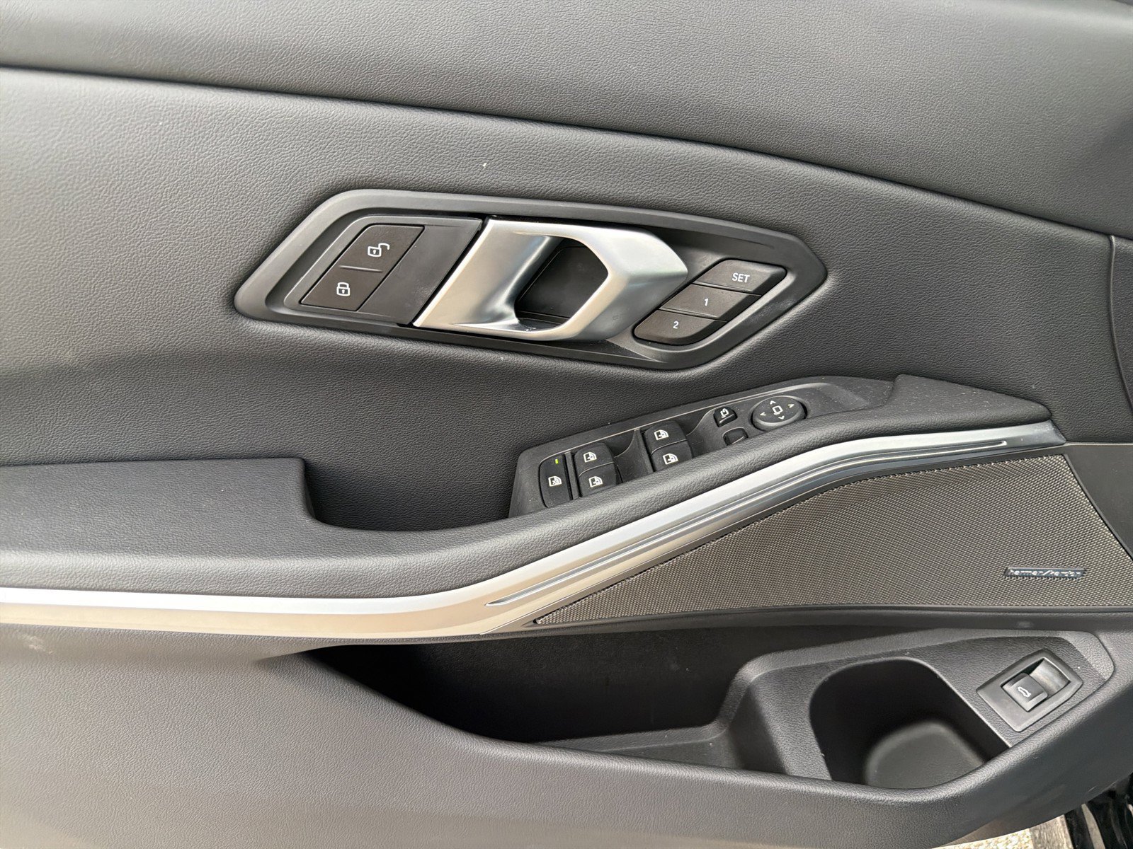 New 2025 BMW 330i Sedan w/ Convenience Package RWD image 22