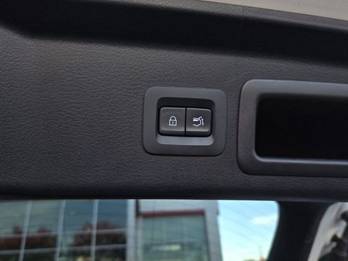 Used 2024 MAZDA CX-30 AWD 2.5 S w/ Premium Package image 27