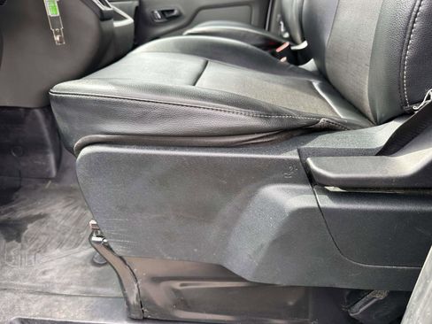 Used 2023 Ford Transit 250 Medium Roof w/ Load Area Protection Package image 14