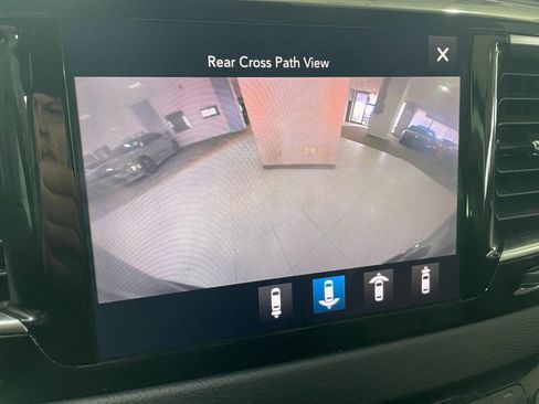 Used 2019 Chrysler Pacifica Touring-L Plus w/ Advanced Safetytec Group image 40