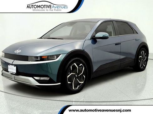 Used 2024 Hyundai Ioniq 5 SEL AWD/4WD image 1