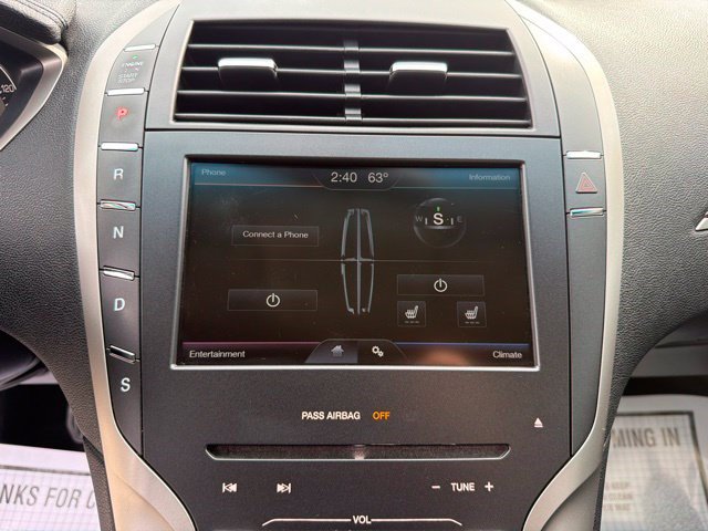 Used 2016 Lincoln MKZ w/ Equipment Group 200A Select FWD image 23