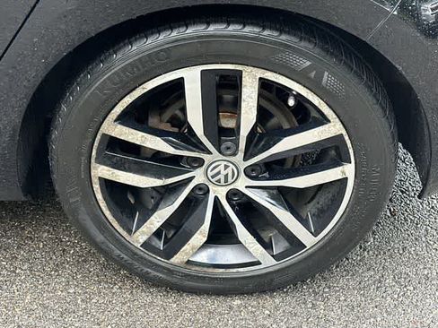 Used 2016 Volkswagen Golf SE FWD image 5