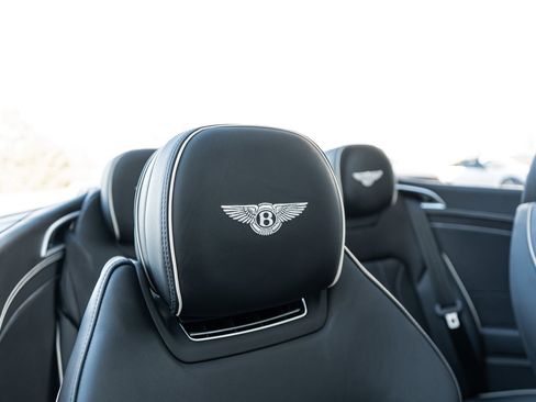 Used 2022 Bentley Continental GT image 36