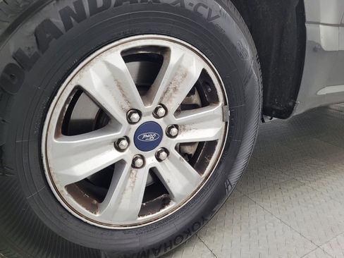 Used 2020 Ford F150 XLT image 31