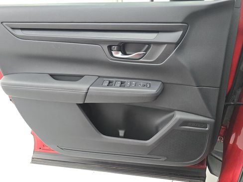 Certified 2025 Honda CR-V LX image 26