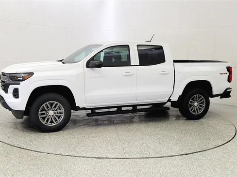 New 2026 Chevrolet Colorado LT w/ LT Convenience Package AWD/4WD image 4