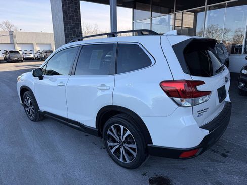 Certified 2023 Subaru Forester Limited image 3