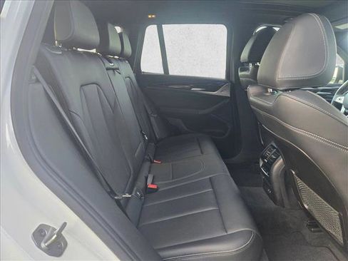 Used 2024 BMW X3 sDrive30i RWD image 19