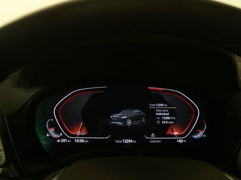 Certified 2025 BMW X4 xDrive30i image 19