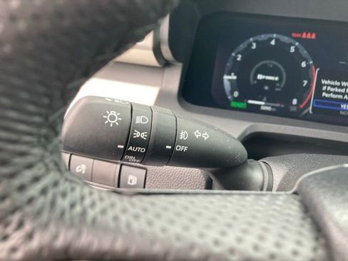 Used 2024 Toyota Tacoma TRD Off-Road image 26