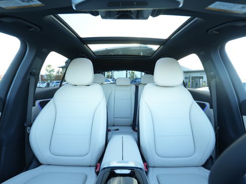 New 2026 Mercedes-Benz GLC 300 4MATIC image 30