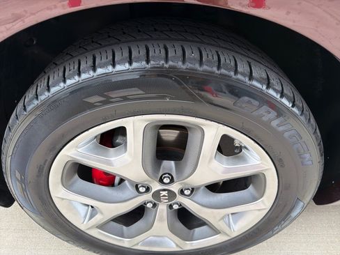 Used 2019 Kia Sorento SX AWD/4WD image 11