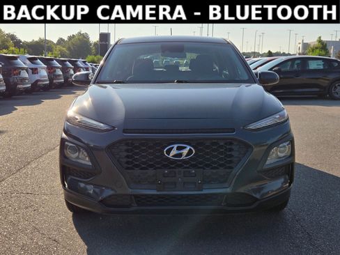 Used 2020 Hyundai Kona SE FWD image 2