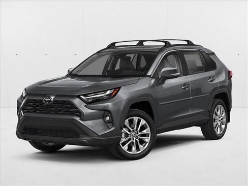 Used 2025 Toyota RAV4 XLE FWD image 1