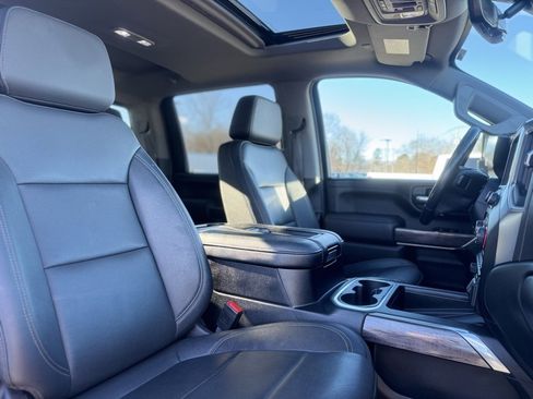 Used 2021 Chevrolet Silverado 3500 LTZ w/ LTZ Premium Package image 11