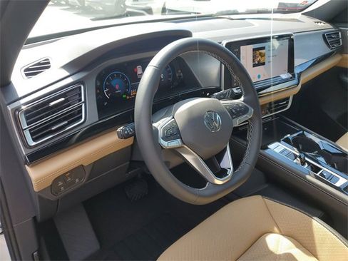 New 2026 Volkswagen Atlas Cross Sport SE image 21