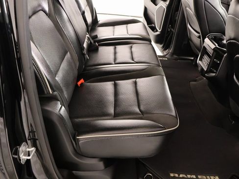 Used 2020 RAM 1500 Laramie image 15