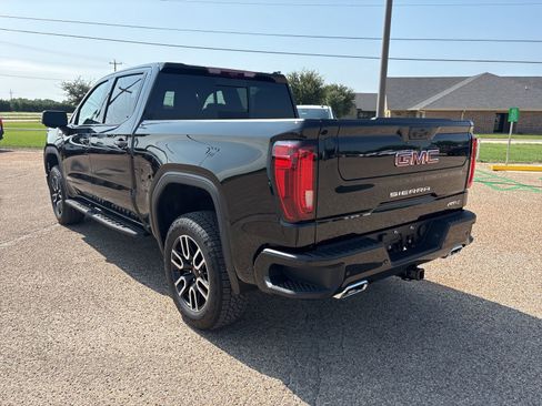 New 2026 GMC Sierra 1500 AT4 w/ AT4 Premium Package image 3