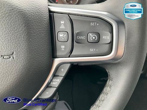 Used 2025 RAM 2500 Big Horn AWD/4WD image 9
