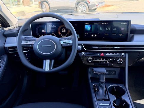 New 2026 Hyundai Sonata SE FWD image 11
