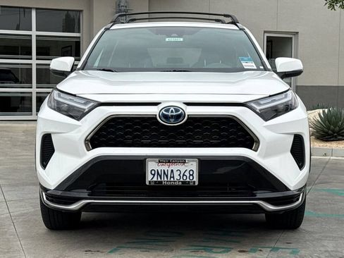 Used 2024 Toyota RAV4 SE w/ Weather & Moonroof Package AWD/4WD image 11