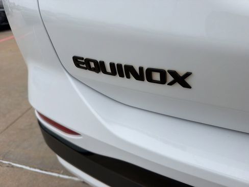Used 2024 Chevrolet Equinox RS FWD image 10
