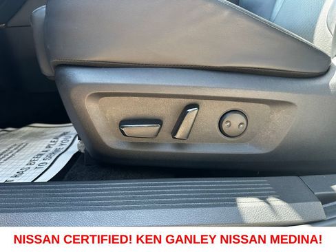 Certified 2024 Nissan Rogue SV w/ SV Premium Package AWD/4WD image 35