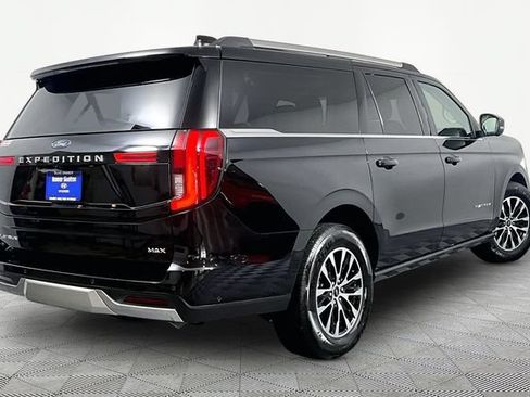 Used 2025 Ford Expedition Max Platinum AWD/4WD image 12